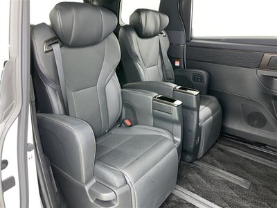2024 Toyota ALPHARD 照片 29