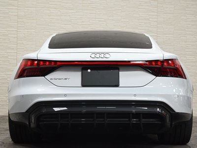 2023 AUDI E-TRON GT QUATTRO thumbnail 27