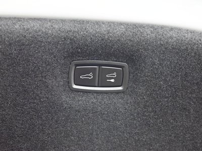 2023 AUDI E-TRON GT QUATTRO thumbnail 38
