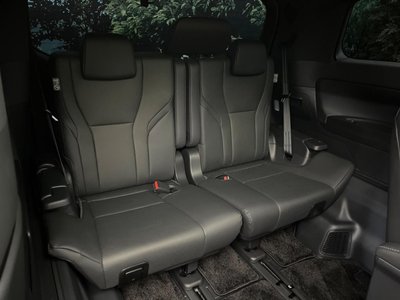 2024 Toyota ALPHARD — фото 11