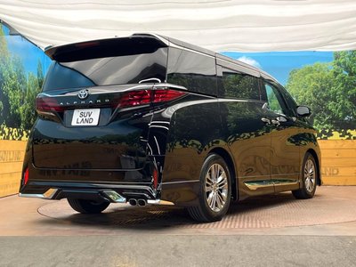 2024 Toyota ALPHARD — фото 19
