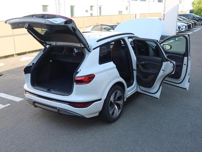 صورة 70 لـ 2025 AUDI Q6 E-TRON