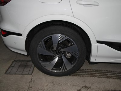 صورة 56 لـ 2025 AUDI Q6 E-TRON