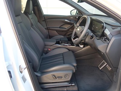 صورة 24 لـ 2025 AUDI Q6 E-TRON