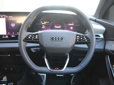 صورة 25 لـ 2025 AUDI Q6 E-TRON