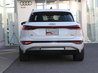 صورة 13 لـ 2025 AUDI Q6 E-TRON