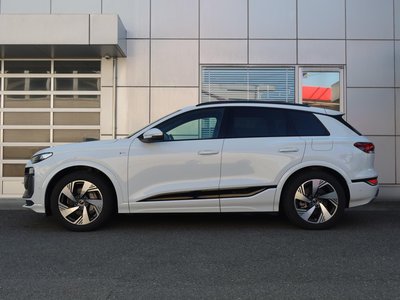 صورة 8 لـ 2025 AUDI Q6 E-TRON
