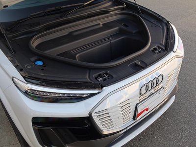 صورة 35 لـ 2025 AUDI Q6 E-TRON