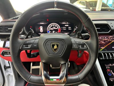 صورة 18 لـ 2019 Lamborghini URUS