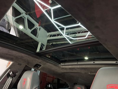 صورة 34 لـ 2019 Lamborghini URUS