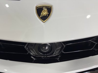 صورة 46 لـ 2019 Lamborghini URUS