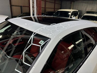 صورة 40 لـ 2019 Lamborghini URUS