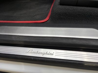 صورة 55 لـ 2019 Lamborghini URUS