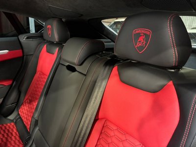 صورة 38 لـ 2019 Lamborghini URUS
