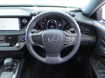 صورة مصغرة 12 لـ 2018 Lexus LS