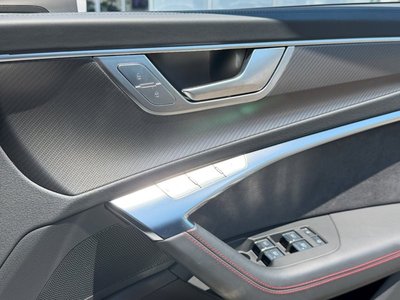 صورة 68 لـ 2024 AUDI RS6 AVANT