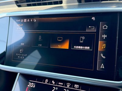 صورة 56 لـ 2024 AUDI RS6 AVANT