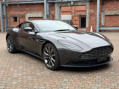 2020 Aston Martin DB11 — фото 20