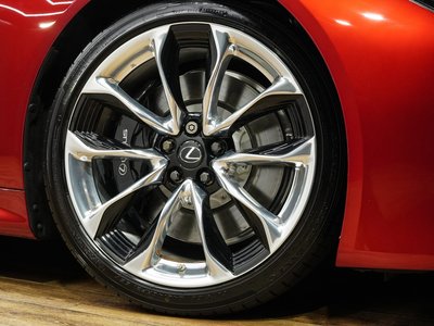 2017 Lexus LC thumbnail 52