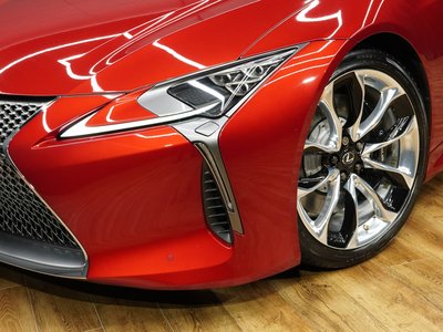 2017 Lexus LC thumbnail 41
