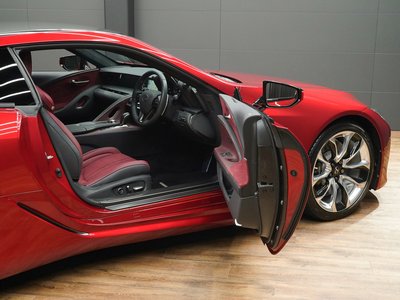 2017 Lexus LC thumbnail 70
