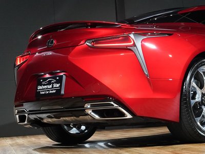 2017 Lexus LC thumbnail 27