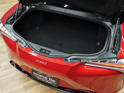2017 Lexus LC thumbnail 23