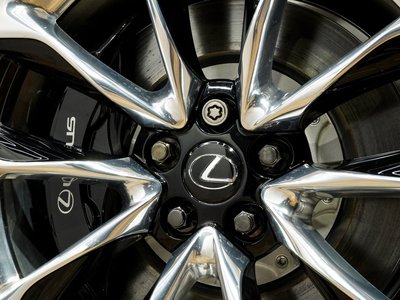 2017 Lexus LC thumbnail 53