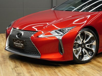 2017 Lexus LC thumbnail 39
