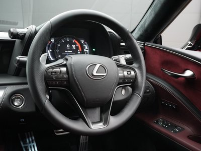 2017 Lexus LC thumbnail 75