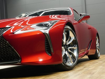 2017 Lexus LC thumbnail 43