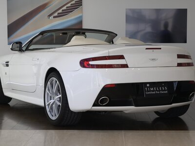 صورة 6 لـ 2017 Aston Martin V8 VANTAGE ROADSTER