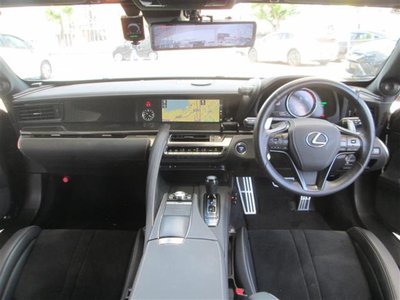 صورة مصغرة 39 لـ 2017 Lexus LC