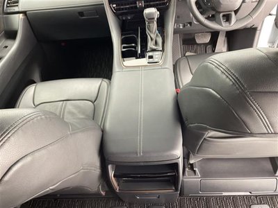 2025 Toyota ALPHARD 缩略图 23