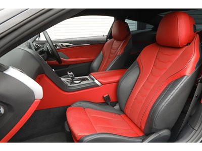 2021 BMW 8 SERIES thumbnail 32