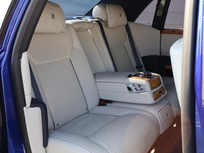 صورة 60 لـ 2016 ROLLS-ROYCE GHOST