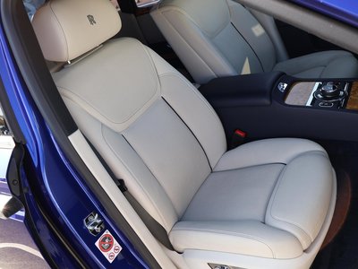 صورة 52 لـ 2016 ROLLS-ROYCE GHOST