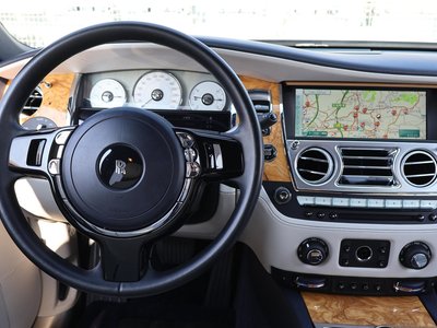 صورة 63 لـ 2016 ROLLS-ROYCE GHOST