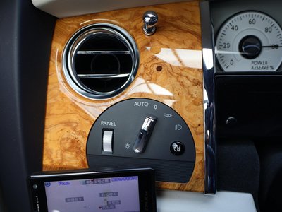 صورة 72 لـ 2016 ROLLS-ROYCE GHOST
