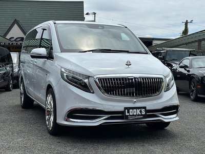 2017 Mercedes-BENZ V-CLASS photo 4
