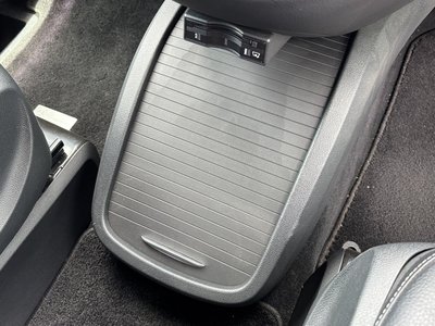 2017 Mercedes-BENZ V-CLASS thumbnail 50