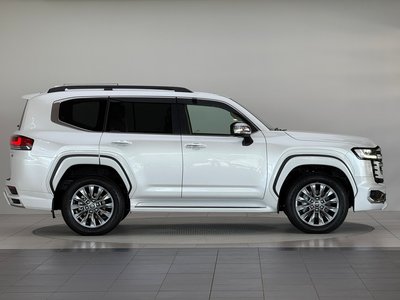 صورة مصغرة 11 لـ 2026 Toyota LAND CRUISER 300