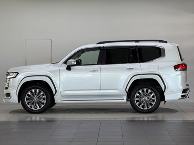 صورة مصغرة 10 لـ 2026 Toyota LAND CRUISER 300