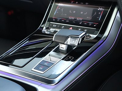 2024 AUDI Q8 thumbnail 36