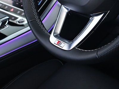 2024 AUDI Q8 thumbnail 27