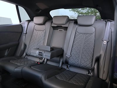2024 AUDI Q8 thumbnail 75