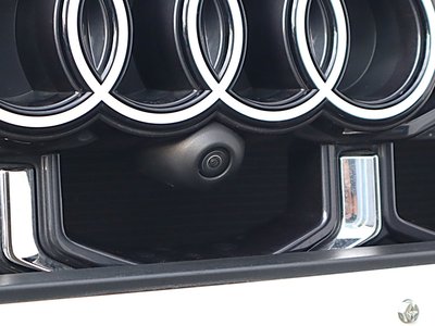 2024 AUDI Q8 photo 9