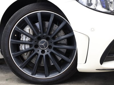 2018 Mercedes-BENZ C-CLASS AMG 照片 9