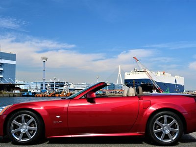 2004 Cadillac XLR — фото 37