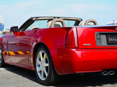 2004 Cadillac XLR — фото 57